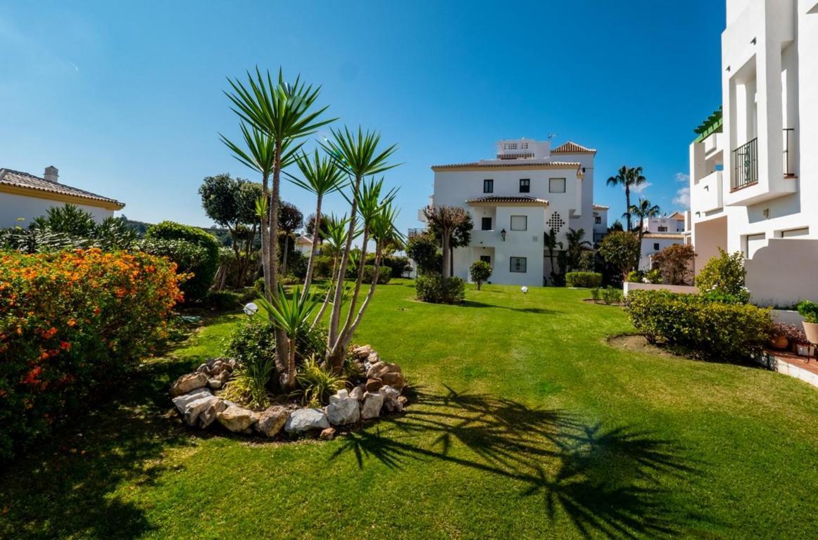 Alhaurin Golf Apartment Alhaurin el Grande Exterior photo